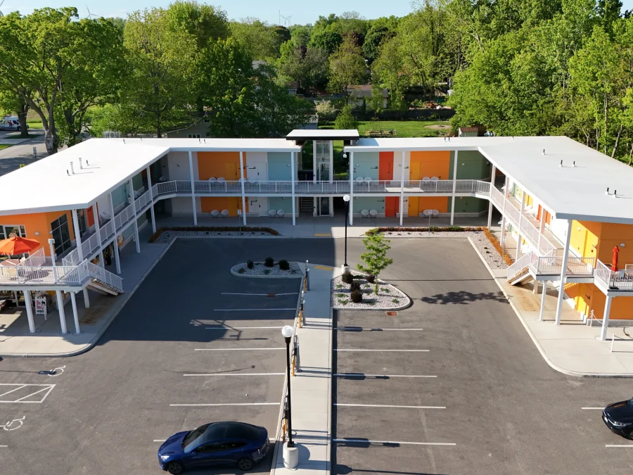 Grove Motor Lodge Motel DJI Image 3